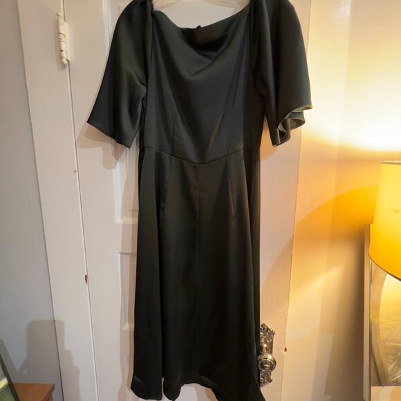 NWT Dark Green Flutter-Sleeve Knee-Length Dress Banana Republic Factory - Picture 4 of 4